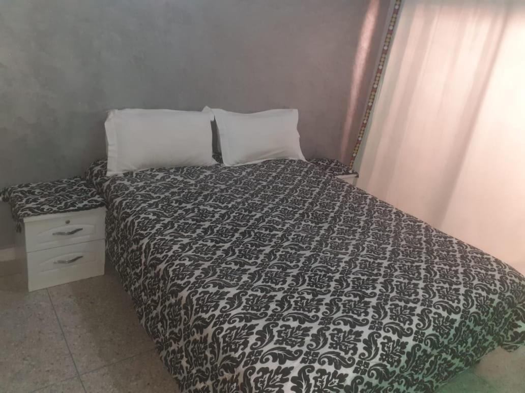 Appartamento Nadia Belvue 3 Meknès Esterno foto